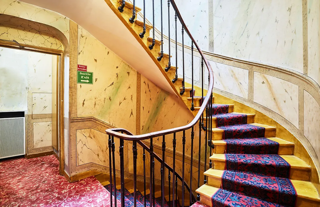 Hotel Tiquetonne-1
